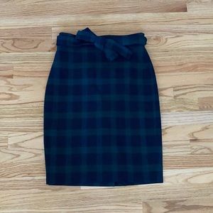 Ann Taylor plaid flannel pencil skirt size 2
